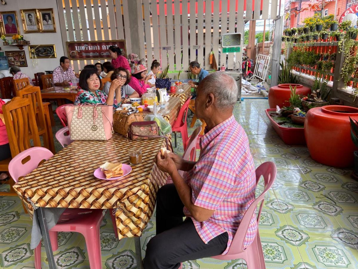 บุญจินดา รีสอร์ท Ban Bang Phayom Ngoại thất bức ảnh