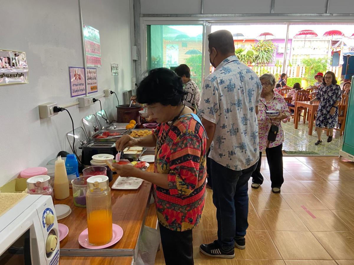บุญจินดา รีสอร์ท Ban Bang Phayom Ngoại thất bức ảnh