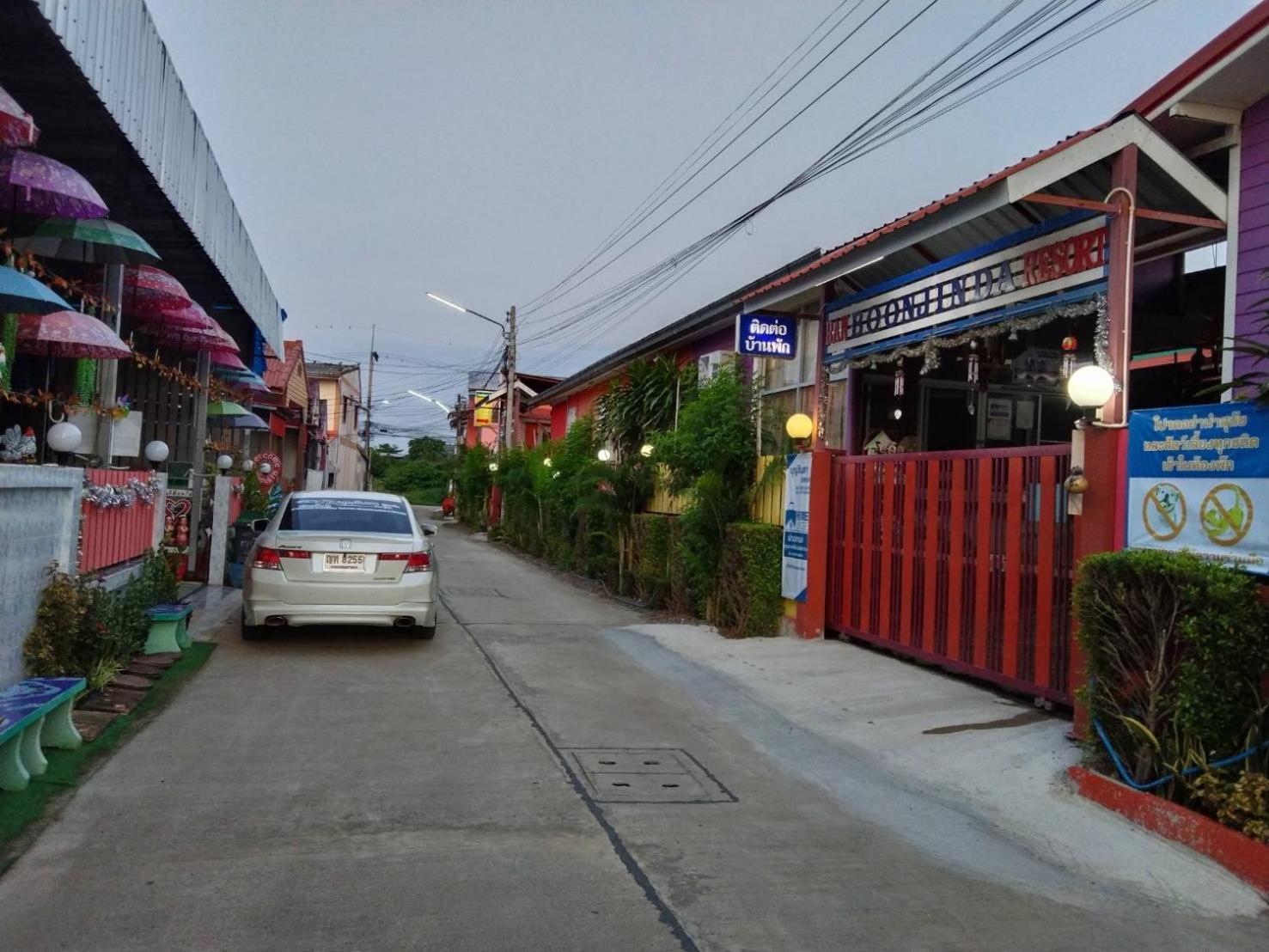 บุญจินดา รีสอร์ท Ban Bang Phayom Ngoại thất bức ảnh
