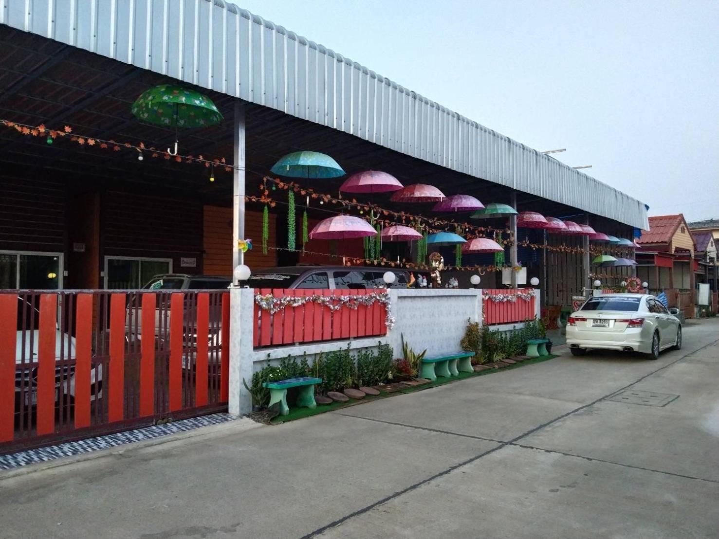 บุญจินดา รีสอร์ท Ban Bang Phayom Ngoại thất bức ảnh